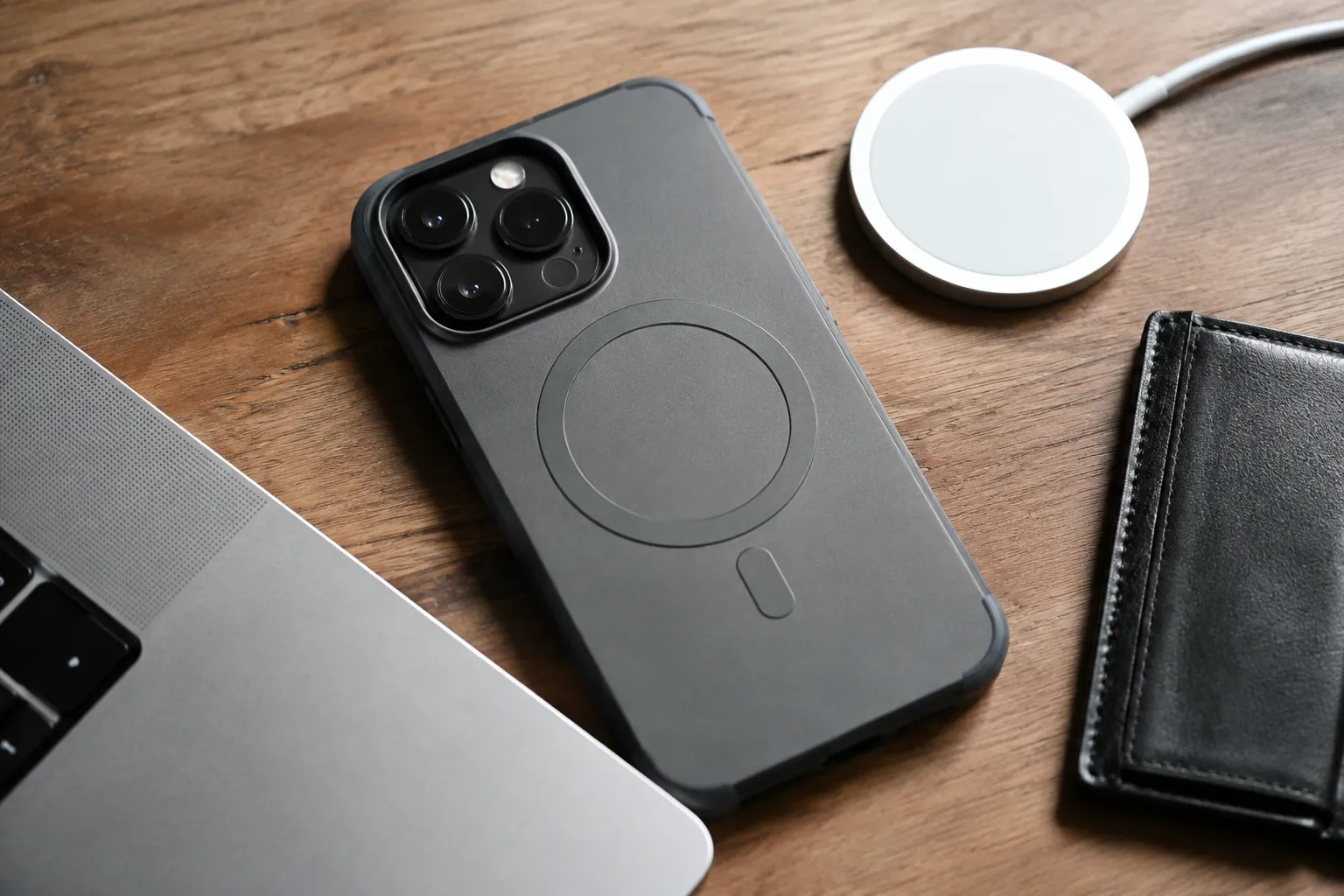 The MagSafe Case Checklist: What Actually Matters for Your iPhone 15 Pro Max
